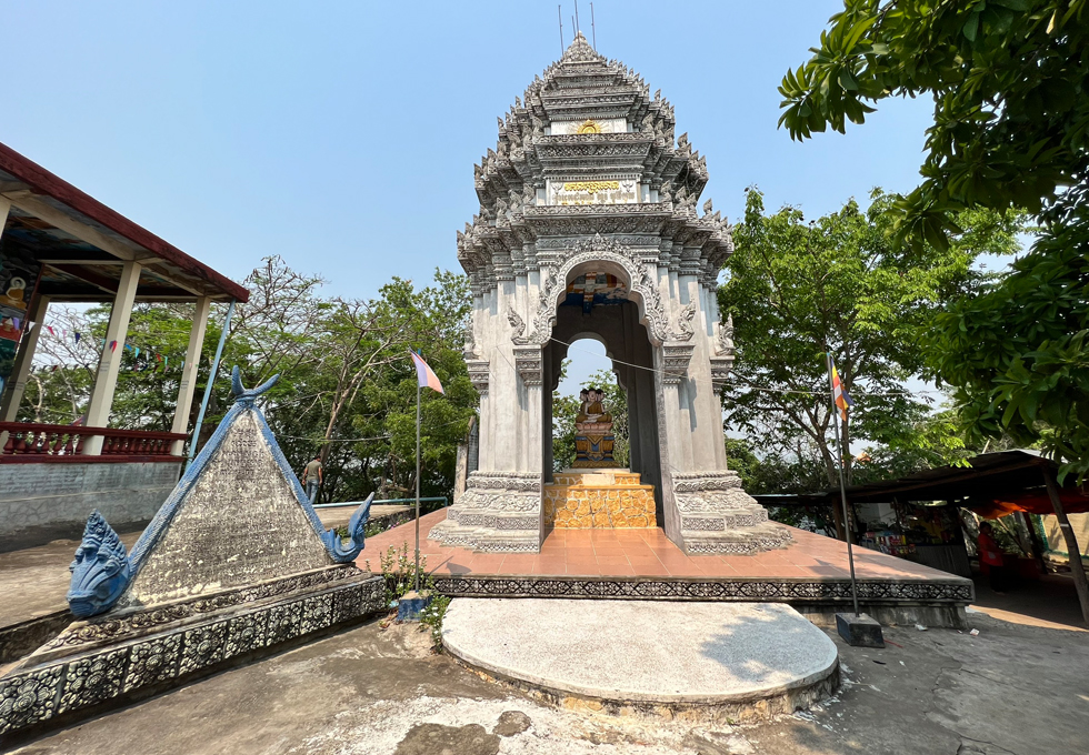 Du lịch Campuchia liên tuyến 5 ngày 4 đêm | Preah Vihear - Stung Treng - Kratie - xem Cá HEO MÊ KÔNG - Battambang - Pursat - Oudong - Thủ Đô Phnompenh - Hình ảnh 4